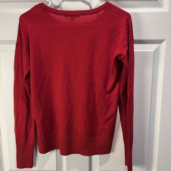 UNIQLO Crewneck Pullover Long Sleeve Sweater Red XS 100% Wool - Picture 2 of 10